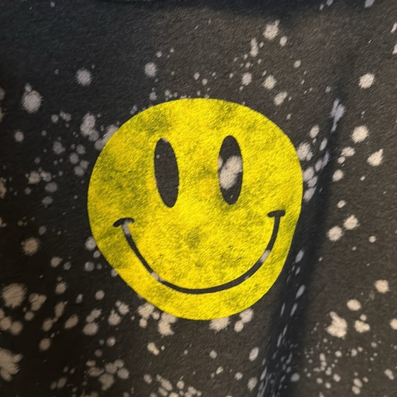 Gray Hoodie with Yellow Smiley Face Size Medium - Picture 2 of 4